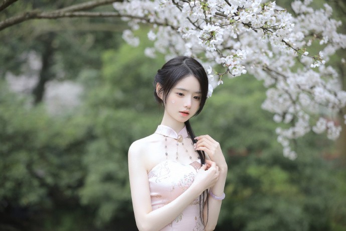 肌肉力量明显提升！媒体感慨：扎卡里-里萨谢变大了