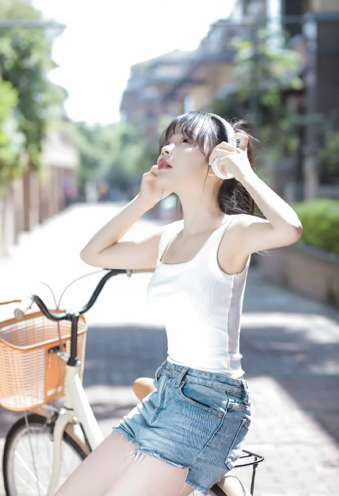 天体：西汉姆想租借内尔森，但他和阿森纳的合同仅剩下一年